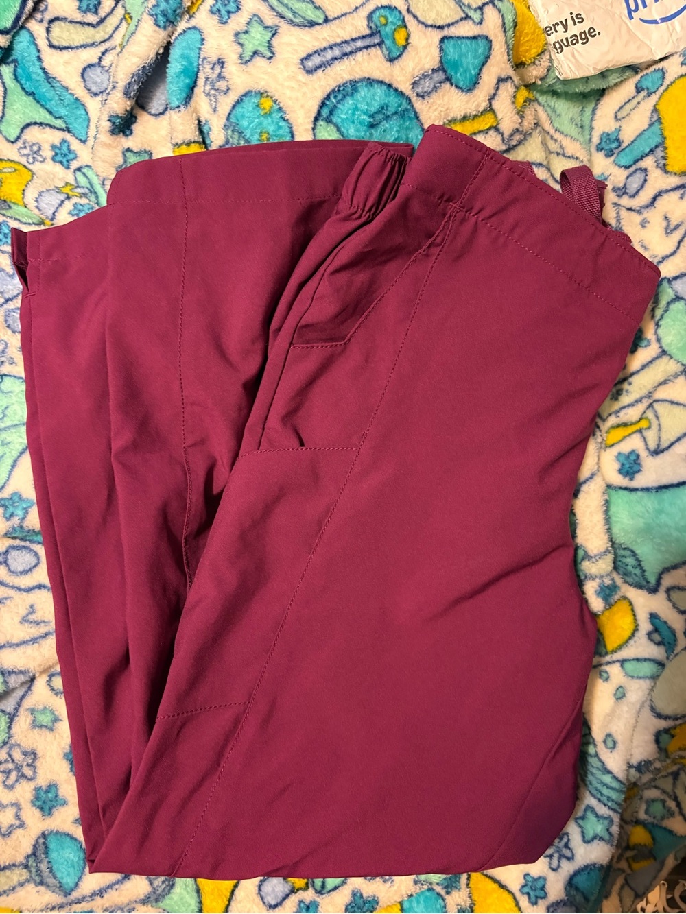 Wink Women's Scrub Pants in Burgundy